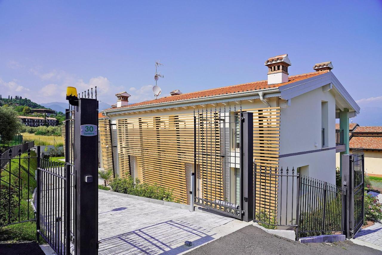 Gardaliva 5 Apartment Manerba del Garda Bagian luar foto